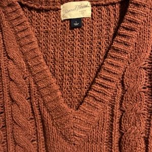 Universal Thread Target brand L chenille sweater